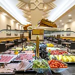 Hotel Saray