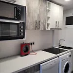 Precioso alojamiento con piscinas