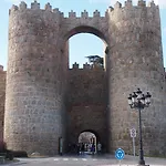 Hotel Arco San Vicente