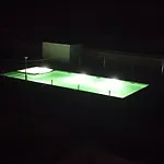 Precioso apartamento en Monzón con terraza,piscina,parque infantil y parking