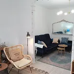 Piso Iwvaxi, Gallery House. Ourense.