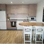 Apartamento La Montañesa en Aínsa, bonito apartamento con grande terraza