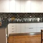 Acogedor y Luminoso piso con balcón