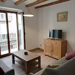 Centrally Located Two Bed Apartment In El Perello
