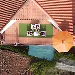 Casa con Piscina en Ramiras, Ourense