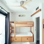 Moana Eco Surf House