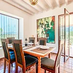 Lovely Home In Cazorla With Kitchen