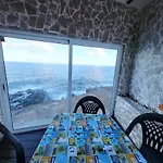 Casa encima del Mar, parquing, 4 patios, idilico