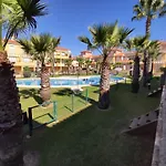 Beach-Golf House