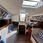 Velero En El Corazon De El Puerto