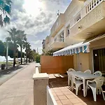 Casa Comoda Delante De La Playa Con Vista Al Mar