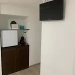 La Vida Es Bella