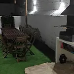 casa costa dorada con piscina