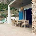 Villa Privada En Entorno Rural