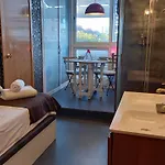 Vila Olimpica Beach Studio