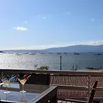 Apartamento A Pie De Playa En As Sinas.