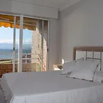 Apartamento A Pie De Playa En As Sinas.