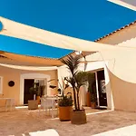 Casa Sin Fin