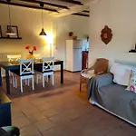Masia los Toranes - Destino Starlight