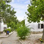 Awesome Home In El Coronil With Wifi