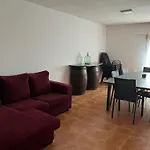 Villa Rural Con Amplia Piscina