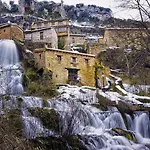 El Salto del Agua Auténtico El Molino de la Cascada Orbaneja