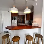 Bright And Quiet Windsor Park Apartment