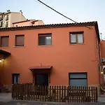 El Vinilo. Aparcamiento Exterior Gratuito