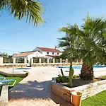 Casa Miguelin 8