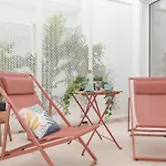 Marsalada - Ground Floor Front Line Beach Apartment