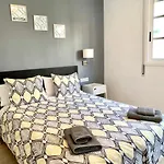 Casa Brego - Central Apartment With A/C And Wifi