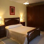 House - 6 Bedrooms With Pool - 0126