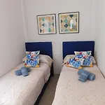 Modern And Cosy Apartment Close To The Beach