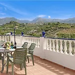 Villa Sanchez Y Rico