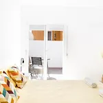Lovely 2-Bedroom Home In Pueblo Nuevo De Guadiaro