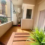 Apartamento De Dos Dormitorios En Almeria.