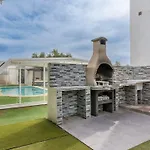Villa De Los Suenos Atarfe By Ruralidays