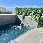 The Retreat House - Private Pool