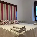 Atico Dos Dormitorios En El Centro De Cordoba