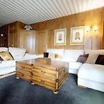 Apartamento Europa 3 Dormitorios Y 2 Banos Con Parking Y Wifi By Surynieve Borrar