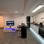 Apartamento Espacioso De Diseno A 3 Min Renfe.