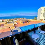Apartamento con piscina en la Playa de Arena