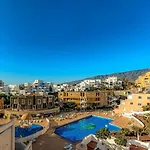 Beautiful Deluxe Apartment Sun And Sea