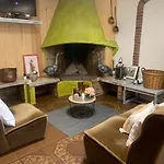 Staybed Hostal Torras