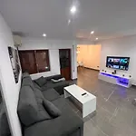 Apartamento Espacioso De Diseno A 3 Min Renfe.