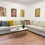 Creatividad Y Personalidad En Centro De Alicante