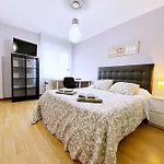 Apartamentos Milán 1 wifi y parking gratuito
