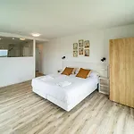 Alima Surf & Hotel
