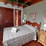 Casa Rural Dera Hont