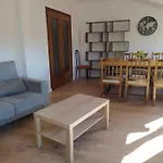 Piso Amplio De 4 Habitaciones En El Centro De Toledo
